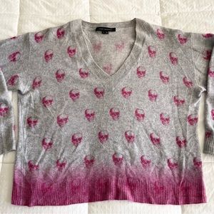 SKULL CASHMERE $200 V-Neck Sweater RTF Pink Skulls
